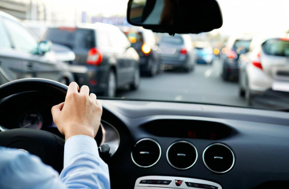 2026年上海驾校是否提供接送练车服务?